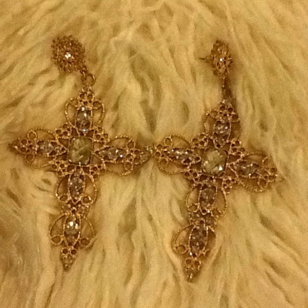Bling cross earrings beautiful!
